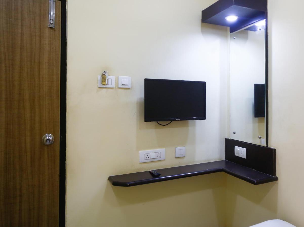 Hotel Salbala - Near Airport Chennai Exterior photo